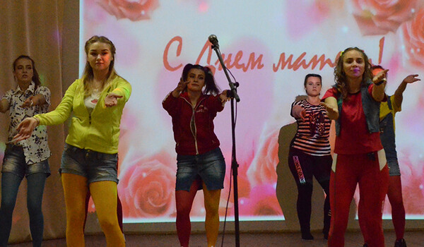 В День матери